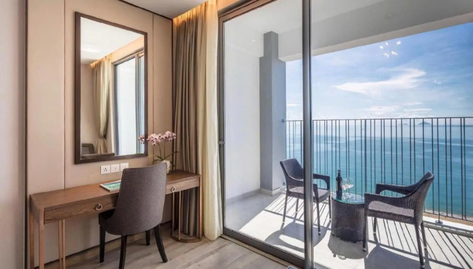 Privat bolig Azura Bay Stay Panorama Nha Trang
